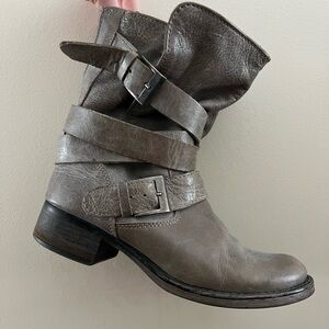 Steve Madden Taupe Leather Combat Boots
